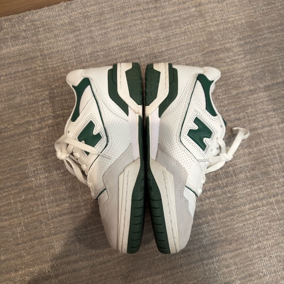 New Balance 550 in white green - Picture 5 of 9